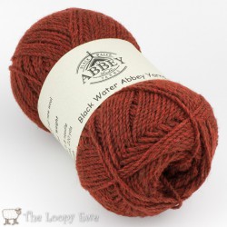 Cinnamon The Loopy Ewe