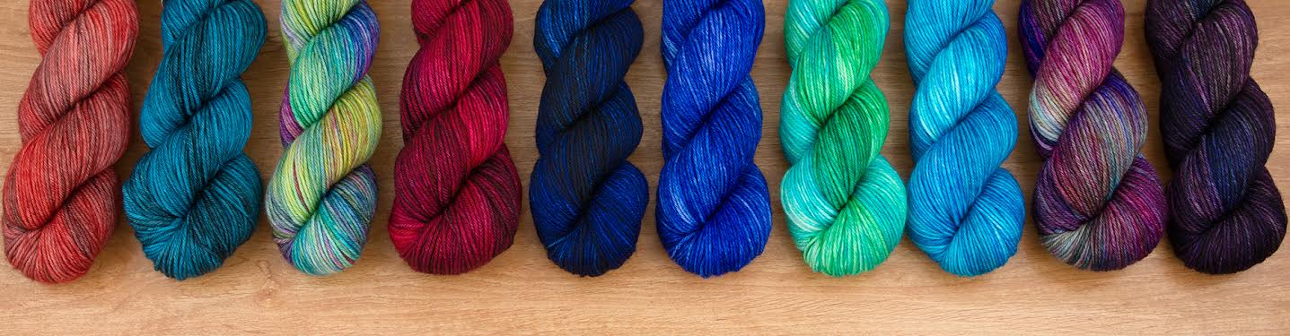 DC Classy The Loopy Ewe